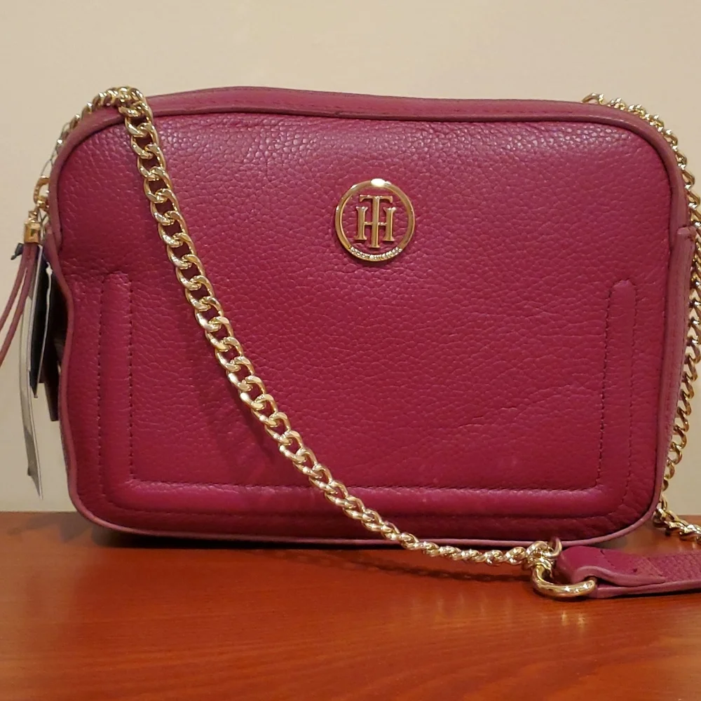 Purse - Picture 1 of 6